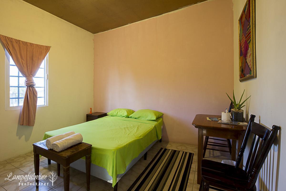 Casa Ricky'S Hostel Orange Walk Buitenkant foto