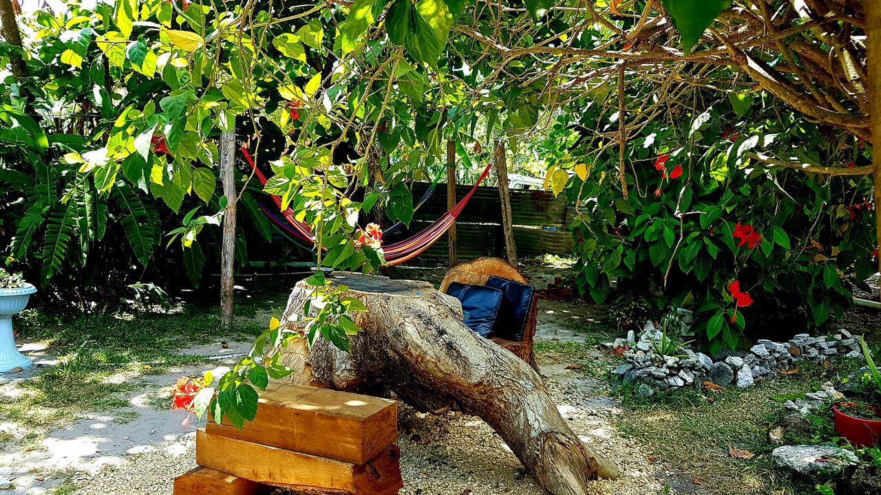Casa Ricky'S Hostel Orange Walk Buitenkant foto